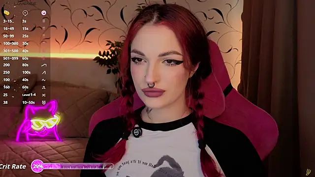 Snapshot of BratzieDarsie chatting on 5, 2, 2026 BratzieDarsie online show from 5, 2, 2026