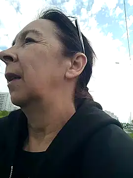 Snapshot of Celine_Faer1 chatting on 26, 5, 2026 Celine Faer1 online show from 26, 5, 2026