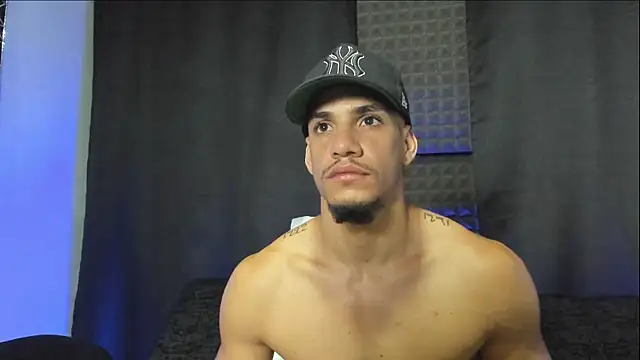 jhonnysnow17 online show from 27, 3, 2026