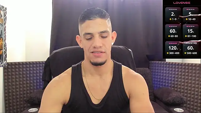 Snapshot of jhonnysnow17 chatting on 24, 7, 2026 jhonnysnow17 online show from 24, 7, 2026