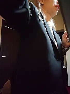 TiffanyMaze online show from 1, 6, 2026