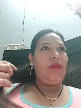 Poojabhabi101 online show from 12, 4, 2026