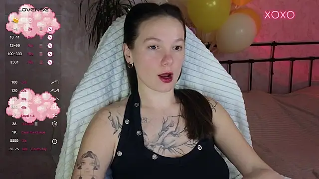 lil luna x online show from 5, 2, 2026