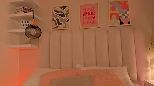 Snapshot of cute__cherry_ chatting on 18, 1, 2026 cute cherry online show from 18, 1, 2026