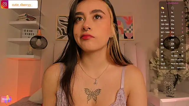 Snapshot of cute__cherry_ chatting on 2, 2, 2026 cute cherry online show from 2, 2, 2026