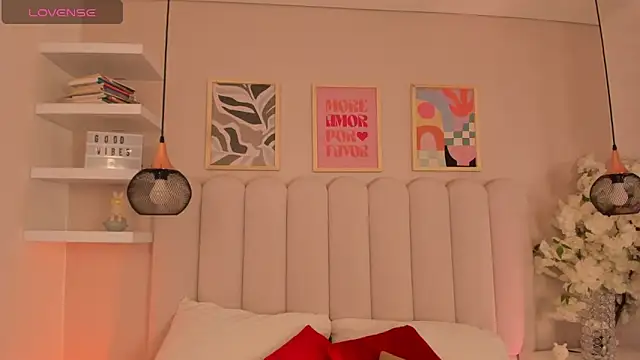 Snapshot of cute__cherry_ chatting on 7, 2, 2026 cute cherry online show from 7, 2, 2026