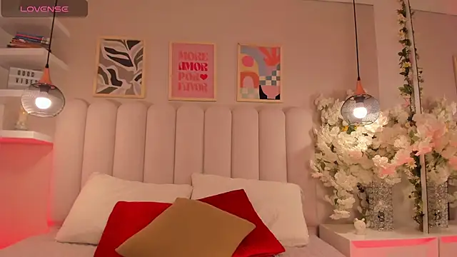 Snapshot of cute__cherry_ chatting on 14, 2, 2026 cute cherry online show from 14, 2, 2026