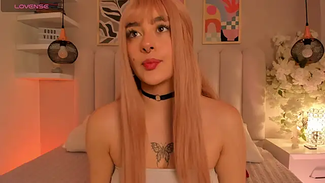 Snapshot of cute__cherry_ chatting on 27, 2, 2026 cute cherry online show from 27, 2, 2026