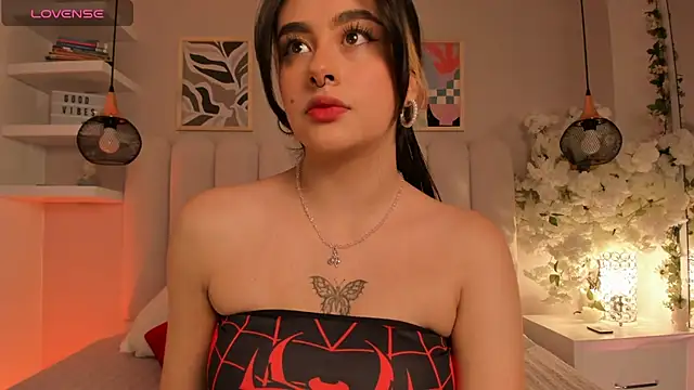 Snapshot of cute__cherry_ chatting on 4, 3, 2026 cute cherry online show from 4, 3, 2026