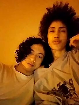 Snapshot of LiverandBrat77 chatting on 12, 12, 2024 LiverandBrat77 online show from 12, 12, 2024