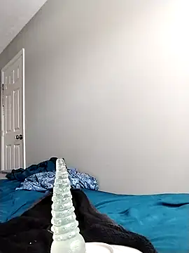 Snapshot of LiverandBrat77 chatting on 28, 2, 2025 LiverandBrat77 online show from 28, 2, 2025