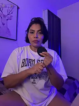 GigiiStone online show from 24, 9, 2025