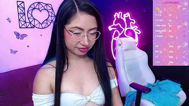 Snapshot of demyanderson_ chatting on 1, 2, 2025 demyanderson online show from 1, 2, 2025