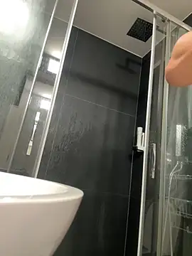 Snapshot of zjwsteve chatting on 4, 11, 2025 zjwsteve online show from 4, 11, 2025