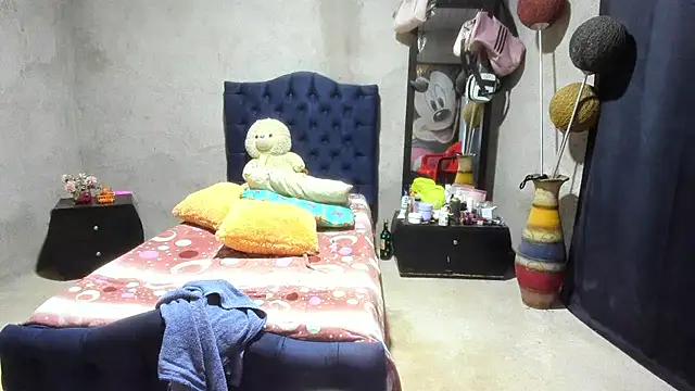 Snapshot of mature__bigboobs__ chatting on 17, 11, 2025 mature bigboobs online show from 17, 11, 2025