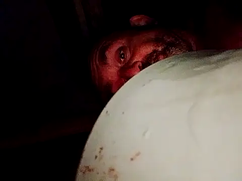 Snapshot of AzOZx9 chatting on 10, 9, 2025 AzOZx9 online show from 10, 9, 2025