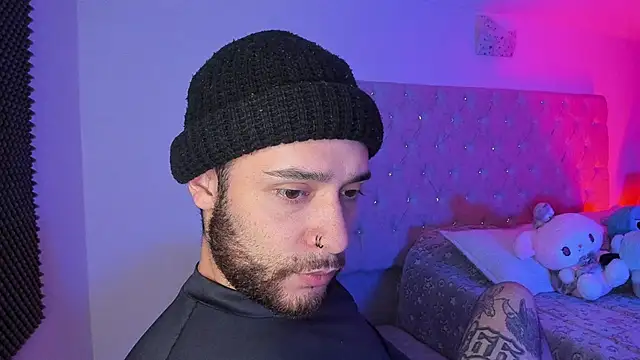 AbbyAndChris2 online show from 12, 4, 2026