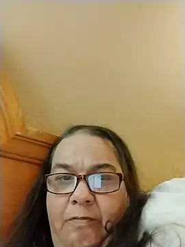 Snapshot of CumswallowinTiff chatting on 1, 11, 2025 CumswallowinTiff online show from 1, 11, 2025