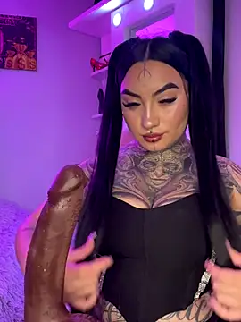 CloeeBeckam online show from 4, 11, 2025