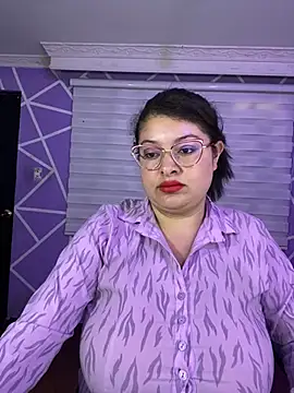 Snapshot of MiiaaJoness chatting on 20, 5, 2026 MiiaaJoness online show from 20, 5, 2026