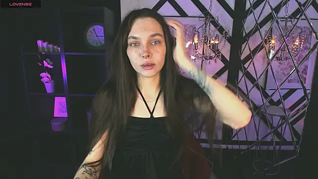 Snapshot of ChloeSunny chatting on 6, 5, 2026 ChloeSunny online show from 6, 5, 2026
