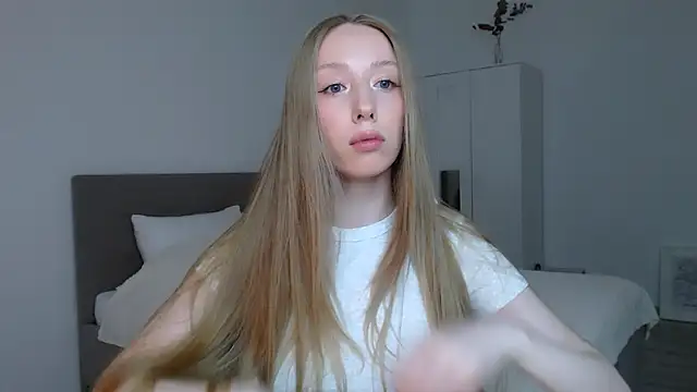 Luna insniity online show from 2, 11, 2025