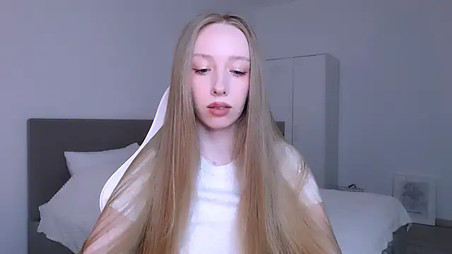 Luna insniity online show from 18, 3, 2026