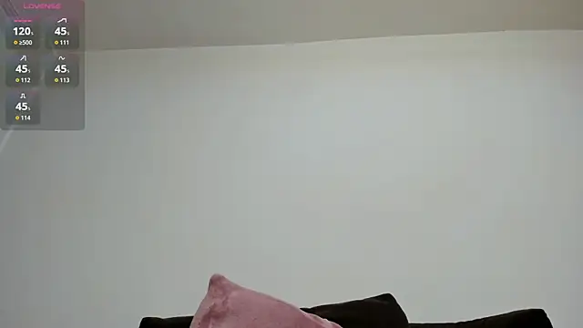 Snapshot of baby_ivy chatting on 22, 9, 2025 baby ivy online show from 22, 9, 2025