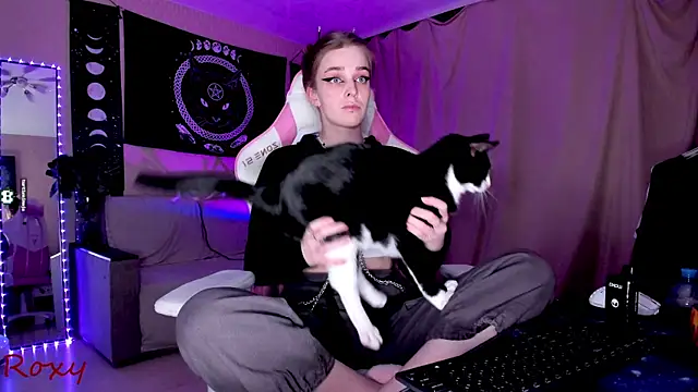 wet dream  online show from 17, 2, 2025