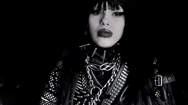 XXIOUX online show from 9, 4, 2026