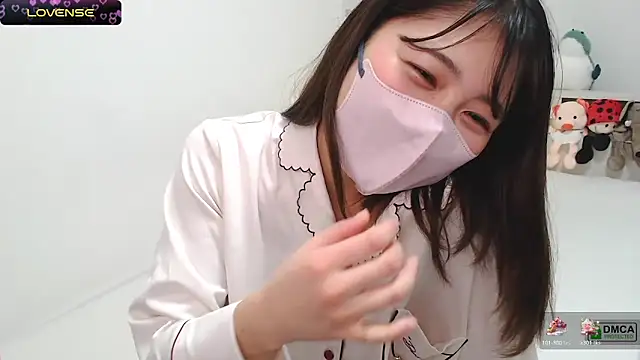 SUZU  online show from 12, 2, 2025