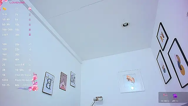 Snapshot of littlee_emilyy_ chatting on 5, 3, 2025 littlee emilyy online show from 5, 3, 2025