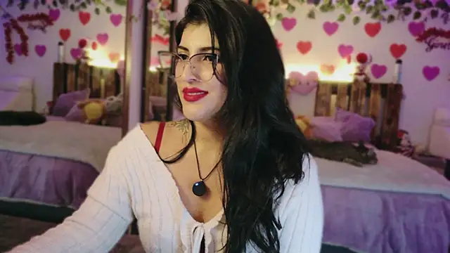 Snapshot of azahar__ziiz chatting on 13, 6, 2026 azahar ziiz online show from 13, 6, 2026