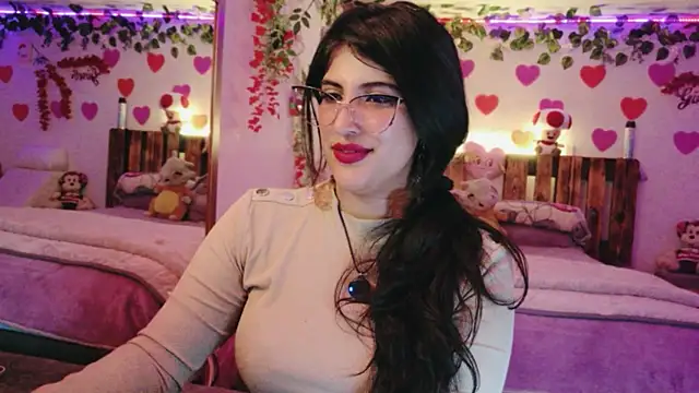 Snapshot of azahar__ziiz chatting on 7, 7, 2026 azahar ziiz online show from 7, 7, 2026