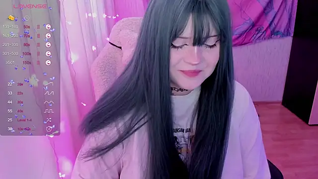 Snapshot of SelenaCute chatting on 11, 6, 2026 SelenaCute online show from 11, 6, 2026