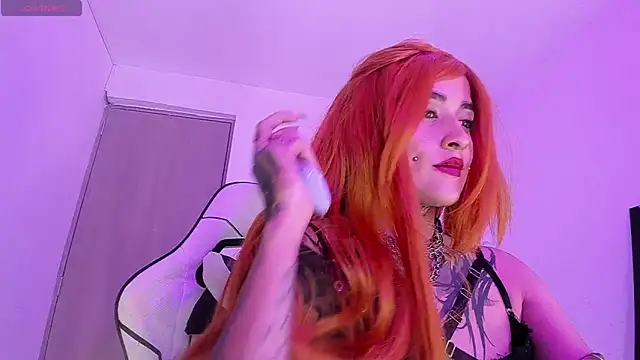 sarah benjjaminn online show from 23, 7, 2026