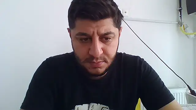 erkekkkadam online show from 8, 12, 2024