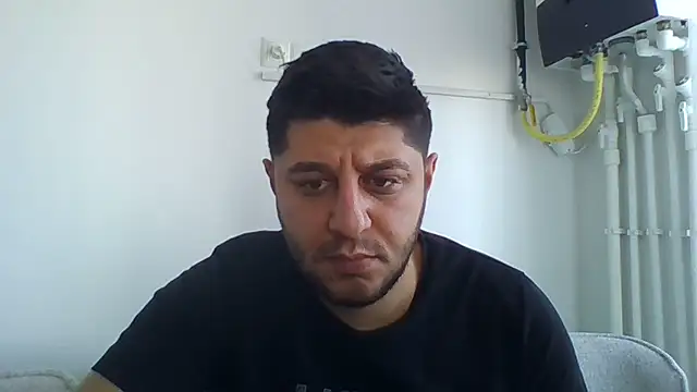 erkekkkadam online show from 1, 1, 2025