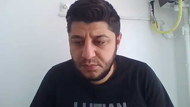 erkekkkadam online show from 23, 2, 2025