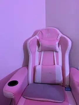 Felicia smok3 online show from 14, 4, 2026