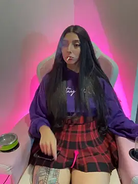 Felicia smok3 online show from 17, 4, 2026