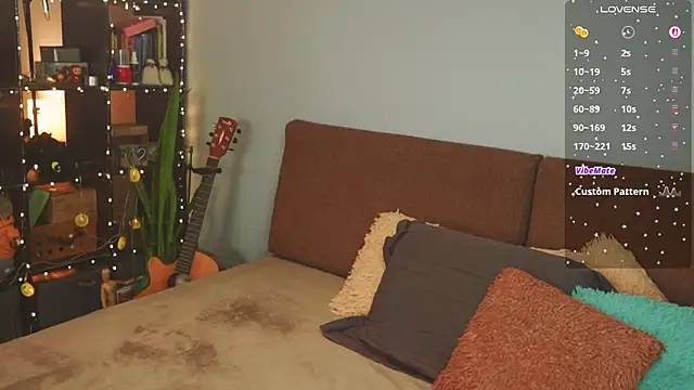 bananya kitty online show from 6, 4, 2026