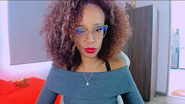 Snapshot of ScarlettMalbec chatting on 12, 6, 2026 ScarlettMalbec online show from 12, 6, 2026
