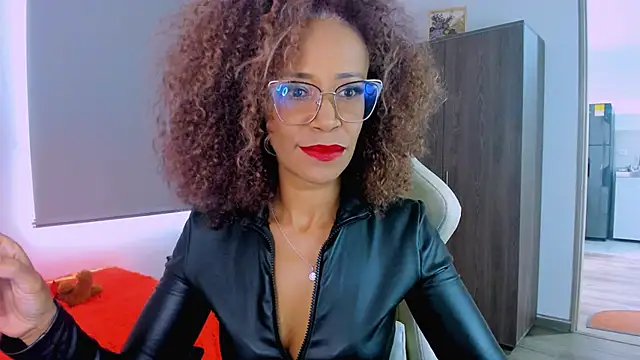 Snapshot of ScarlettMalbec chatting on 13, 6, 2026 ScarlettMalbec online show from 13, 6, 2026