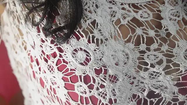 Snapshot of -AyeshaSinghania- chatting on 18, 10, 2025 -AyeshaSinghania- online show from 18, 10, 2025