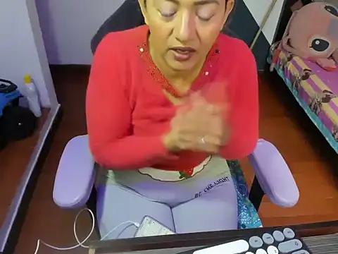 daleska ayala 1 online show from 10, 10, 2025