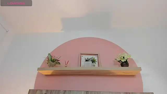 roseliam25 online show from 12, 12, 2024