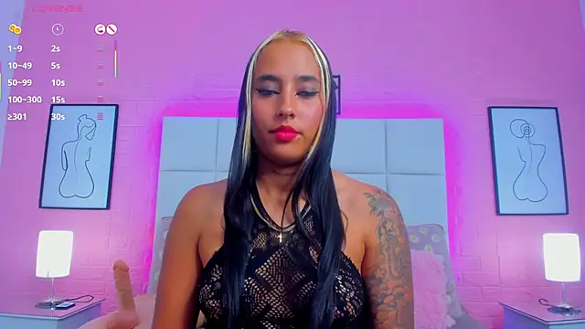 Snapshot of charlotte_kisss chatting on 30, 6, 2026 charlotte kisss online show from 30, 6, 2026