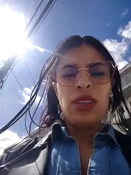 Snapshot of Astrid-- chatting on 20, 5, 2026 Astrid-- online show from 20, 5, 2026