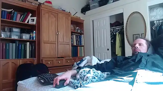 HandsumHungDaddy online show from 17, 3, 2025